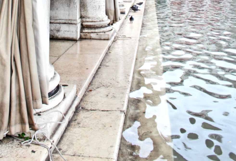 Acqua In Piazza