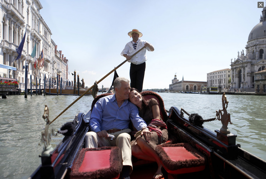 Ara.cat, 12.08.2017: Venice Approves A Code Of Conduct And Will Fine The Tourists, Who Won’t Respect It